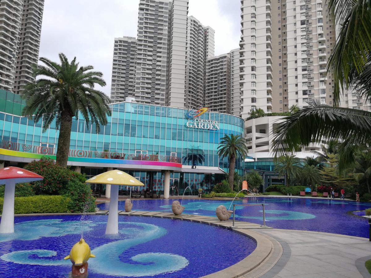 Danga Bay Johor Bahru Hotel Exterior photo